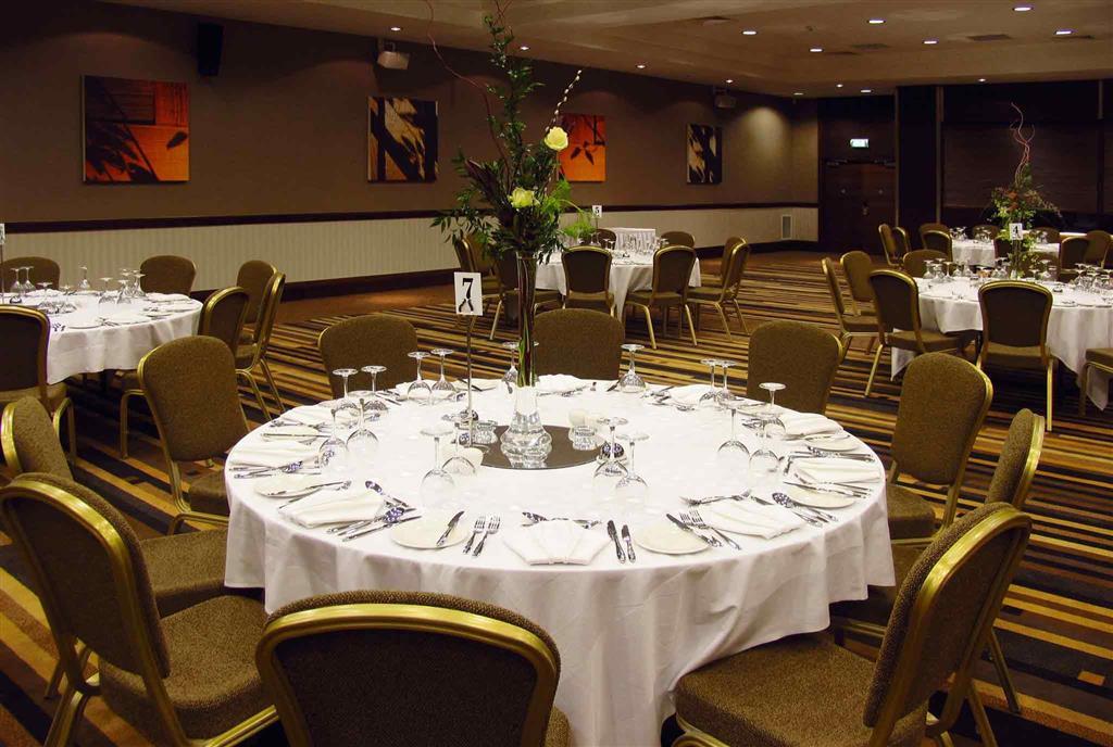 Mercure Sheffield St Paul'S Hotel & Spa Exterior photo